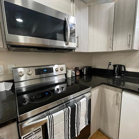 Super Luxury & Cozy Lower Level Apartment In Nw Calgary, Ab Close To Banff Exterior foto
